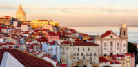 Lisbon old town (c)Shutterstock, bearbeitet by iQ