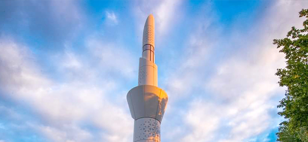 Minarett einer Moschee in Krefeld © Anadolu Ajans, bearbeitet by iQ