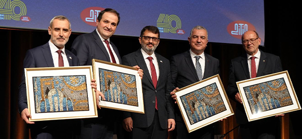 DITIB feiert 40-jähriges Jubiläum in Siegburg © DITIB, bearbeitet by iQ.